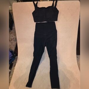 Paragon Fotwear Black Two-Piece Activewear Set